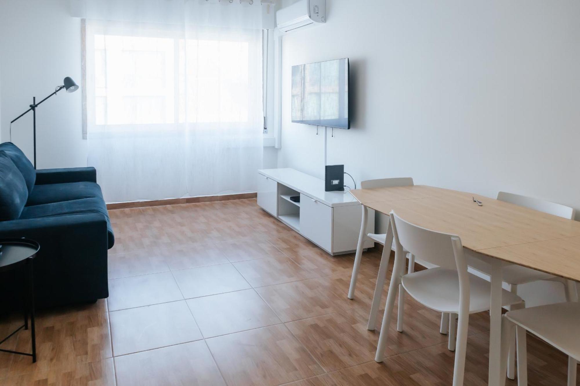 - Almirante Reis Ii Apartment